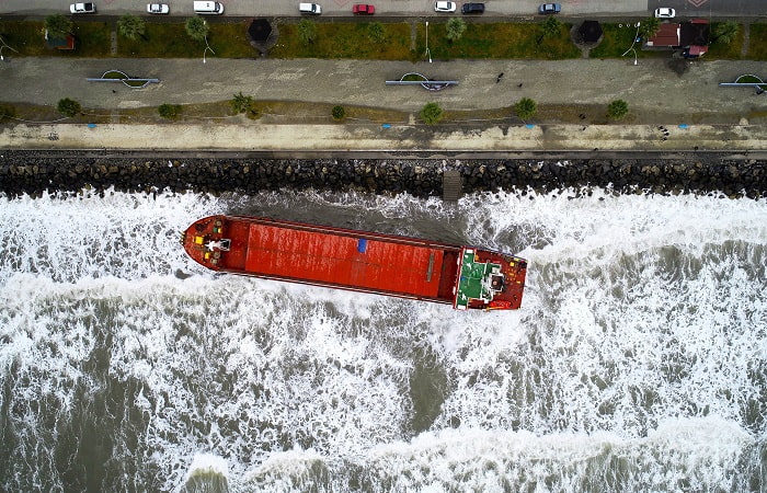 Непогода третий день мешает выходу сухогрузов из портов Украины в рамках "зерновой сделки"