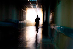 Росздравнадзор проверит деятельность клиники, где лечат рак наложением рук