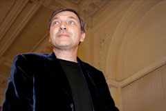 Александр Невзоров заочно приговорен к восьми годам колонии
