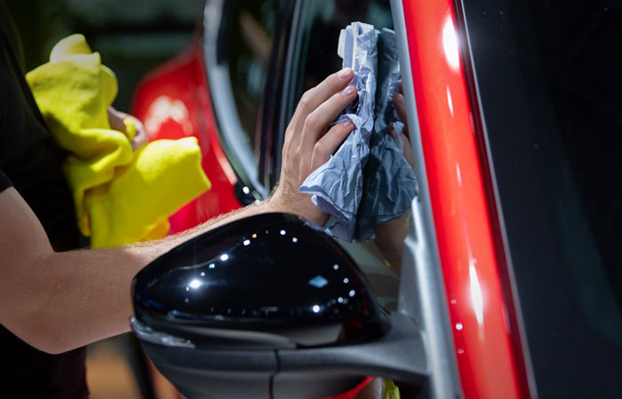 Ford в IV квартале сократил чистую прибыль в 9,4 раза