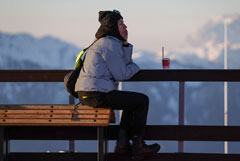 Туристы активно бронируют горные курорты Сочи на 23 февраля, несмотря на дефицит снега