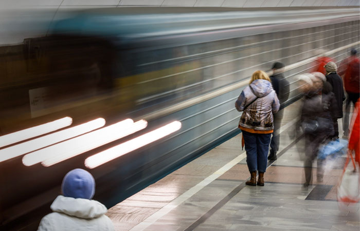 На Арбатско-Покровской линии столичного метро произошел сбой в движении поездов