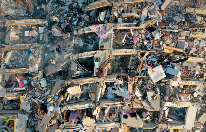 РФ направит в Турцию бригаду врачей для помощи пострадавшим при землетрясении