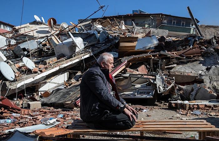 Число жертв землетрясения в Турции и Сирии превысило 22,3 тыс. человек