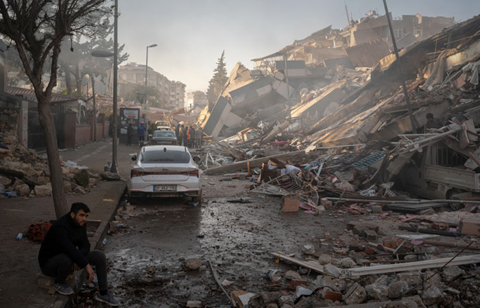 Спасатели МЧС обнаружили в турецкой Антакье тела двух россиян