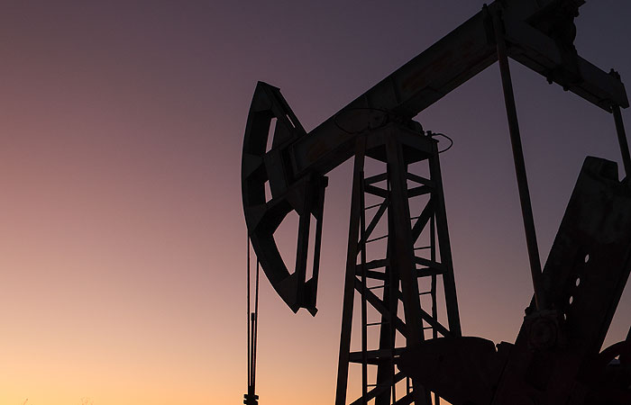 Кабмин намерен с апреля в расчете НДПИ ограничить скидку Urals к Brent в $34-25 за баррель