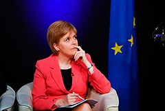 Первый министр Шотландии Никола Стерджен объявила об отставке