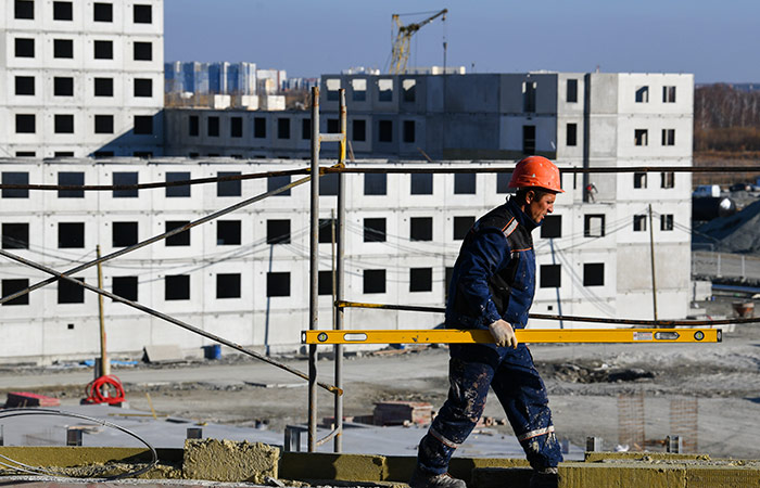 Патрушев сообщил о планах ввести режим "контролируемого пребывания" для мигрантов