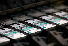 Россия будет исполнять обязательства по ранее выданным валютным госгарантиям в рублях