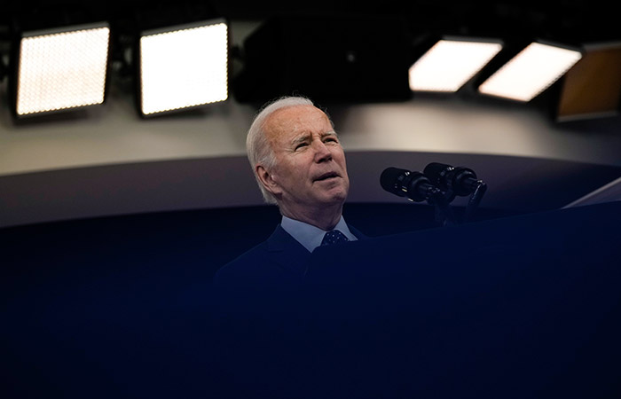 Байден отметил отсутствие данных о связи сбитых над севером США аэростатов с разведкой КНР