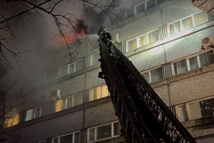 Количество погибших при пожаре в московской гостинице увеличилось до семи