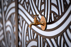 Франция с марта может ввести ограничения на воду из-за угрозы очередной летней засухи