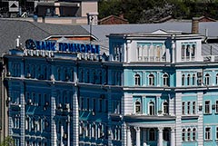 Подпавший под санкции банк "Приморье" приостановил SWIFT-переводы по всем направлениям