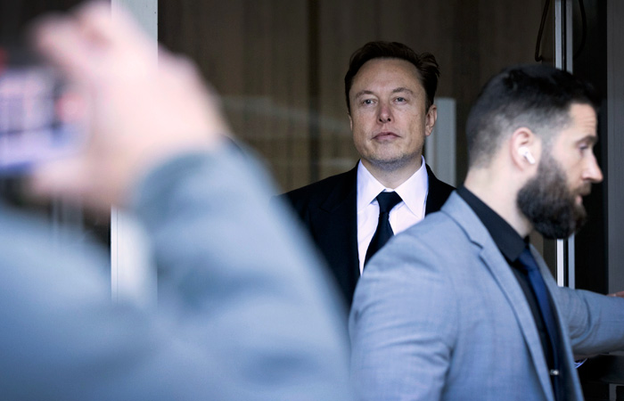 Илон Маск вернулся на первое место в списке богатейших людей мира