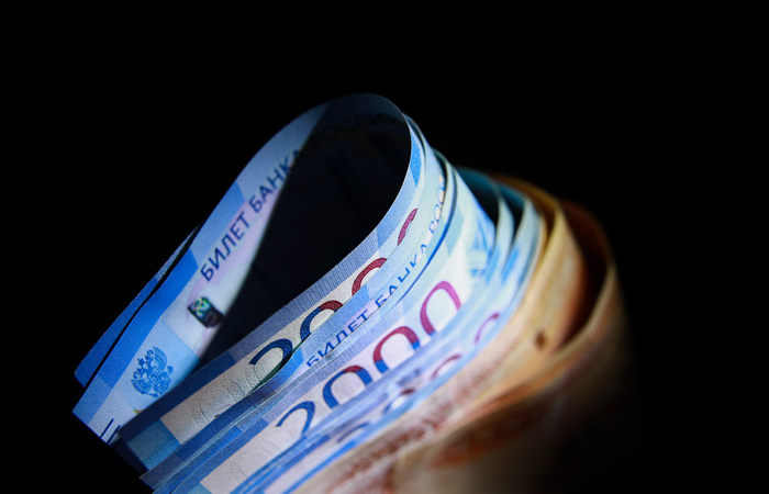 Власти и бизнес обсуждают взнос в бюджет порядка 5% от превышения прибыли 2021-22 гг.