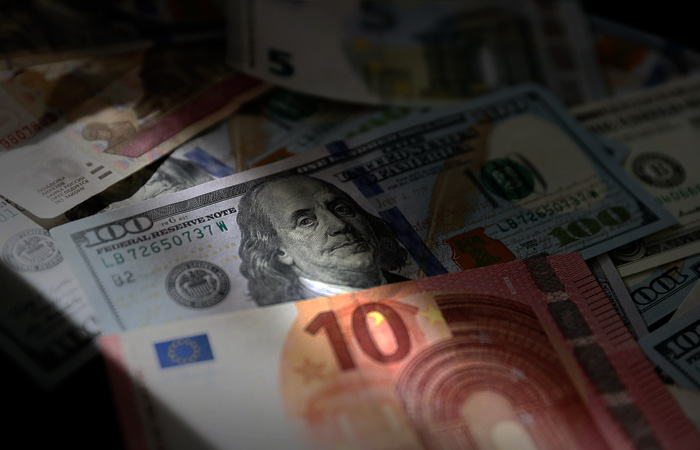 Власти России допускают отмену капитальных ограничений для новых инвестиций