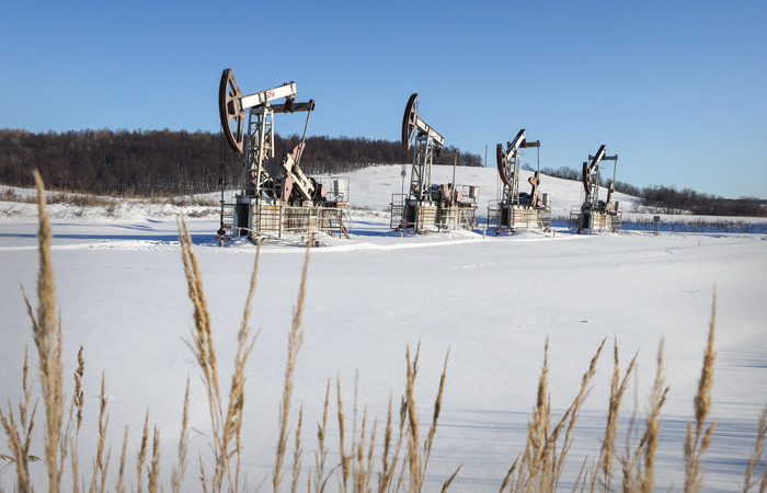 Нефтяники в январе-феврале получили из бюджета по демпферу 156,6 млрд рублей