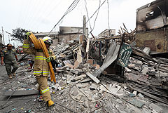 В результате пожара на топливном хранилище в Джакарте погибли 18 человек
