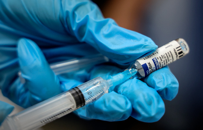 Оба компонента вакцины "Спутник V" стали снова доступны в Москве