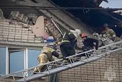 Два этажа обрушились в пятиэтажке в Чите в результате взрыва