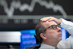 Фондовые индексы Европы упали до уровней января вслед за акциями банков