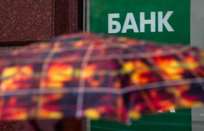 Законопроект, обязующий банки возвращать похищенные со счетов средства, принят в I чтении