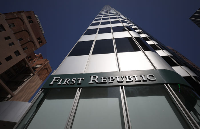 First Republic Bank  $30    11     
