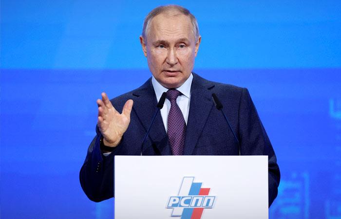 Путин заявил, что инфляция в РФ в годовом выражении опустится ниже 4% по итогам марта