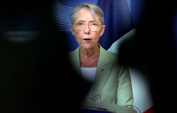 Правительство Франции одобрит пенсионную реформу без согласия парламента