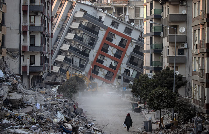После февральских землетрясений в Турции образовалось 101 млн тонн обломков и мусора