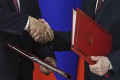 Путин заявил, что Россия не создает с Китаем военного союза