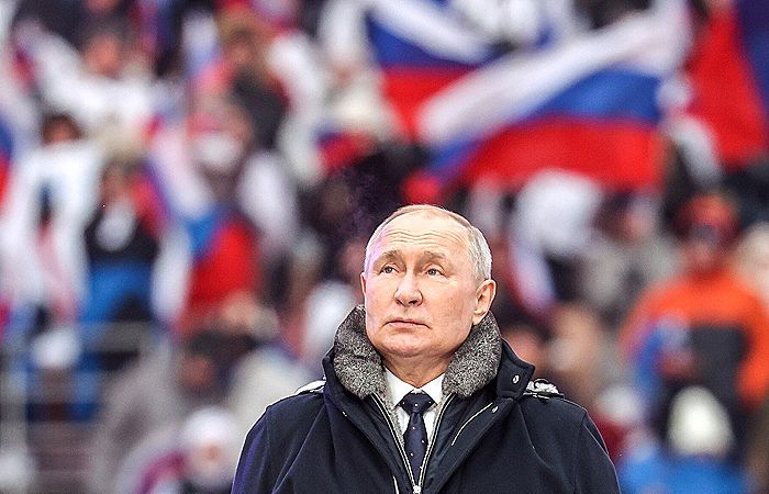 Президент России обвинил Запад в строительстве "новой оси"