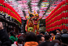 Китай разрешил въезд в страну иностранным туристическим группам