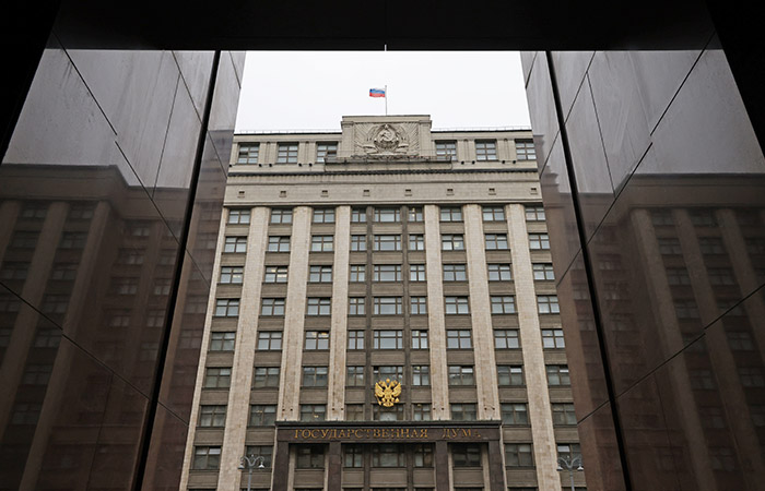 Комитет Думы одобрил идею оборотных штрафов за отказ IT-компаний от системы хранения трафика