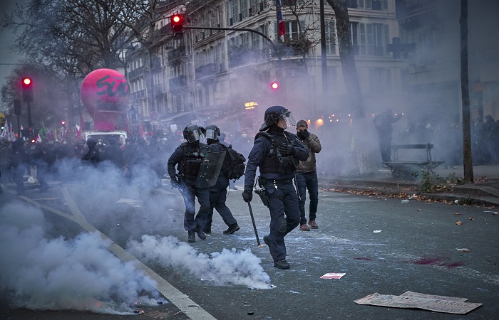 Во Франции 757 тысяч человек вышли на массовые манифестации против пенсионной реформы