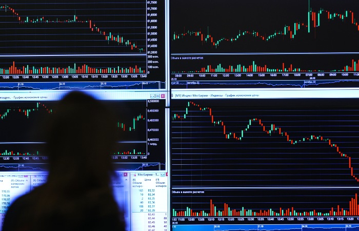 Взлет малоликвидных акций не должен вводить в искушение, предупреждают аналитики. Обзор