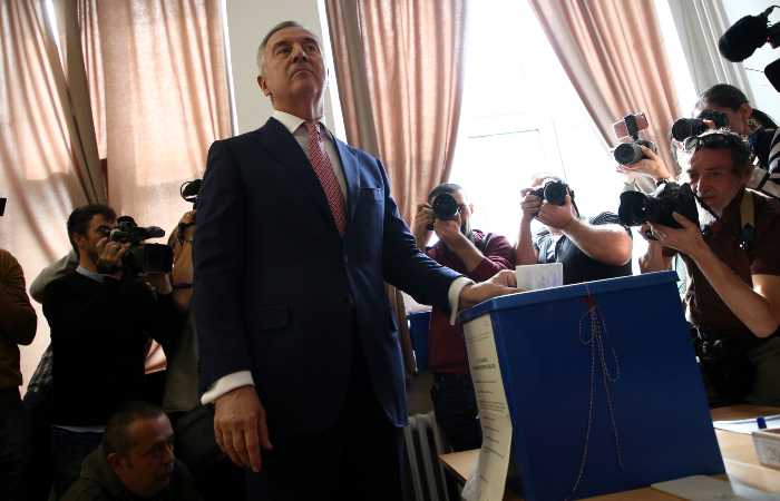 Второй тур президентских выборов пройдет в воскресенье в Черногории