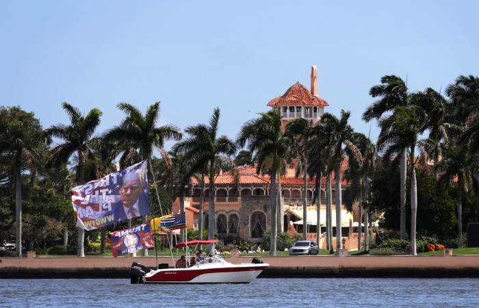 Расследование дела о найденных в поместье Трампа секретных документах близко к завершению