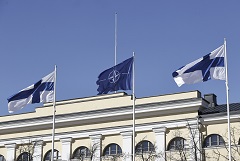 В НАТО заявили, что пока нет планов развертывать боевые группы в Финляндии