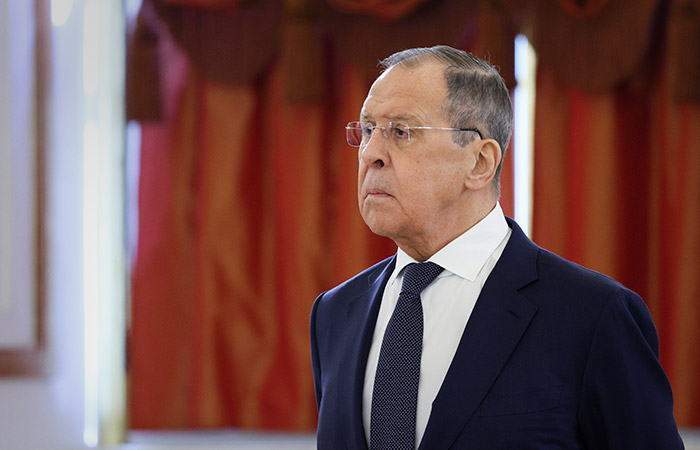 Лавров заявил, что переговоры Москвы и Киева могут быть только на основе учета интересов РФ