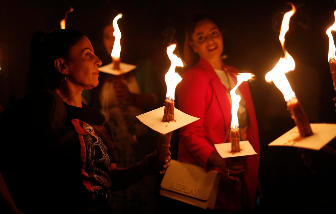 Схождение благодатного огня в Иерусалиме