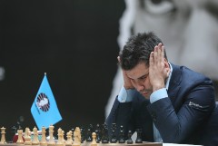 Ян Непомнящий обыграл Дин Лижэня в пятой партии матча за шахматную корону