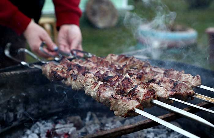 Две короткие рабочие недели ждут россиян в первой половине мая