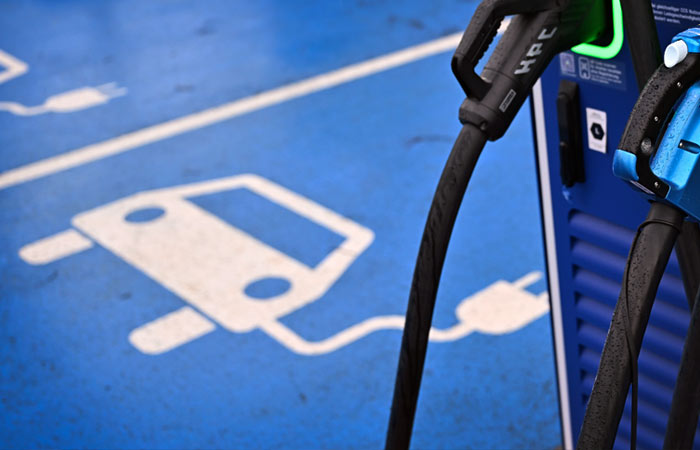 Москва разрешит арендаторам земли ставить зарядки для электромобилей