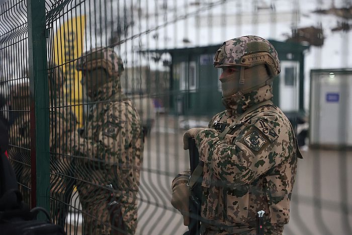 В НКР призвали Россию обсудить установку азербайджанского КПП в Лачинском коридоре