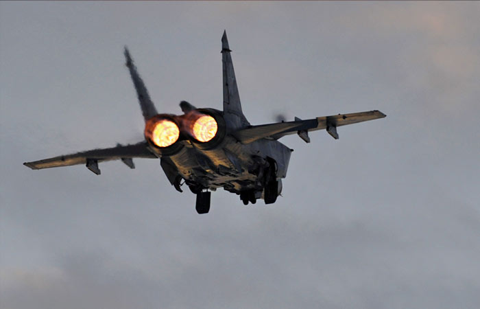 Истребитель МиГ-31 потерпел аварию в Мурманской области