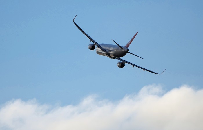 РФ и Турция договорились нарастить авиаперевозки до более 1,3 тыс. рейсов в неделю