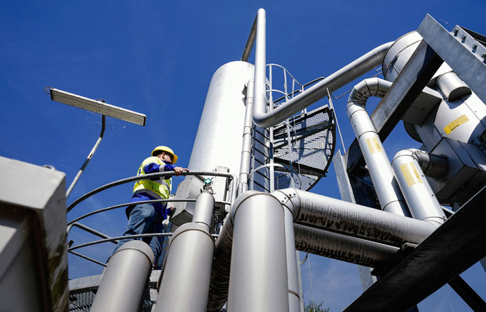 Запасы в подземных хранилищах газа в Европе превысили 60%