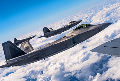 США перебросили в Эстонию истребители F-22