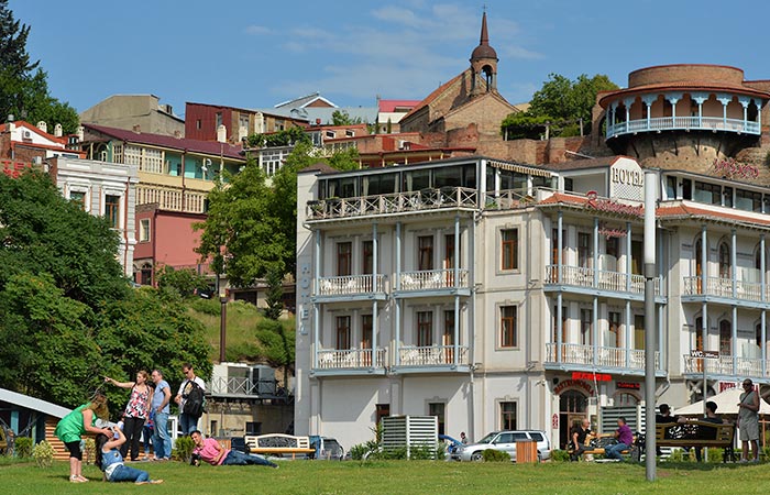 Туроператоры не заметили ажиотажного роста спроса на Грузию